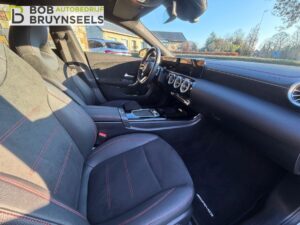 mercedes-cla-200-shooting-brake - amg line interieur (2)