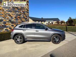 Mercedes GLA200 Progressive - Garage Bob Bruynseels zijkant